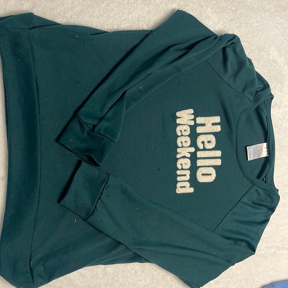 Emerald green polyester hello weekend sweater